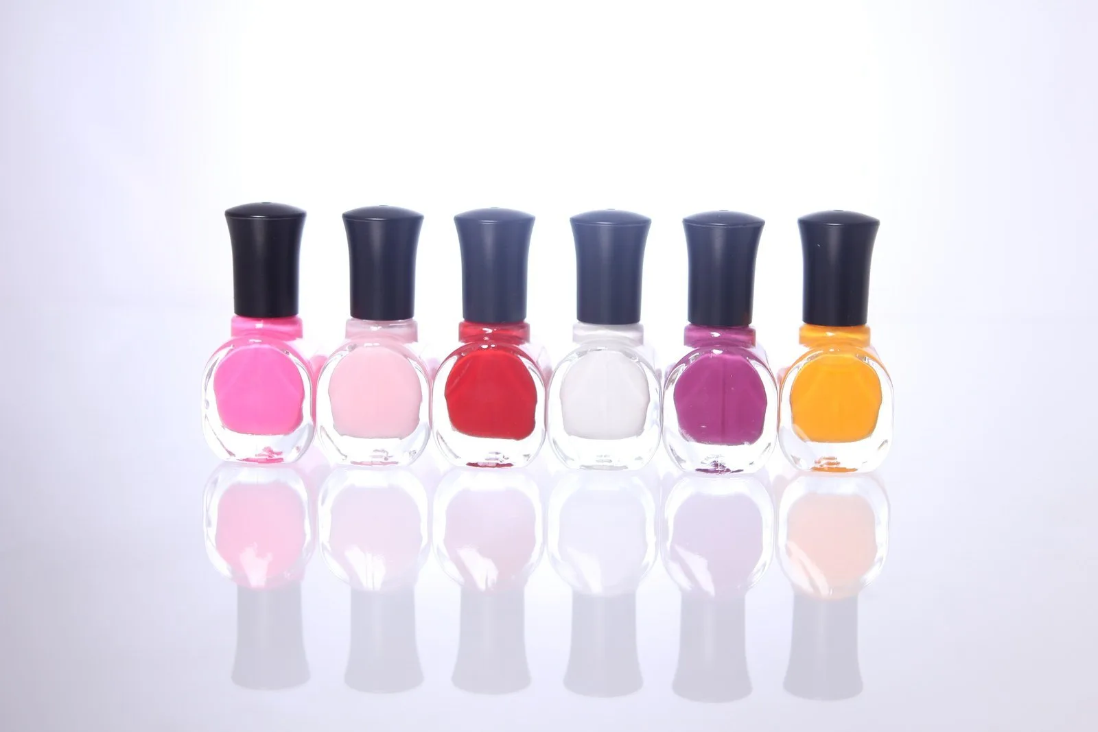 Color range, refilled every Monday