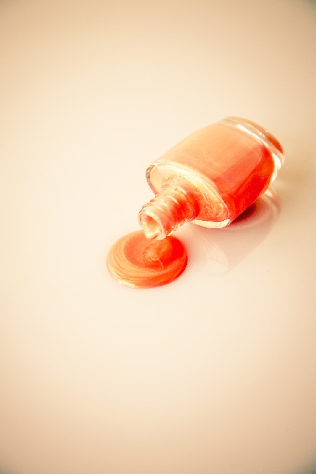 A bottle, a brush, and twenty minutes that are yours